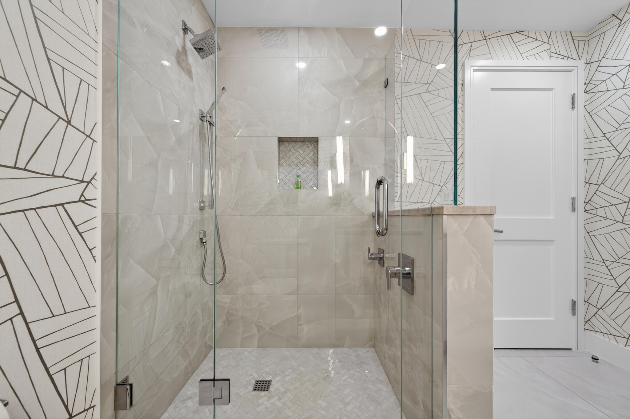 ONE ROYAL PALM WAY CONDO - Residential