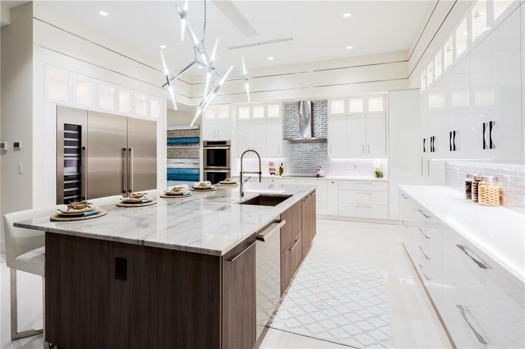 Lighthouse Point 6th Sec - Residential