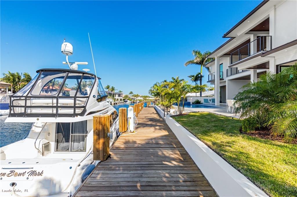 Lighthouse Point 6th Sec - Residential