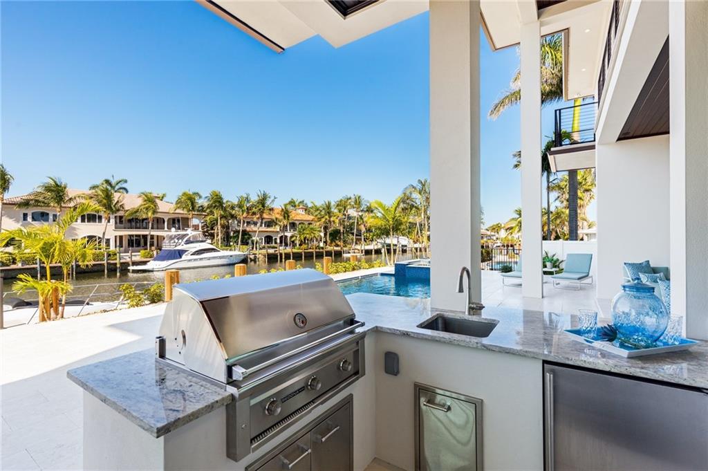 Lighthouse Point 6th Sec - Residential