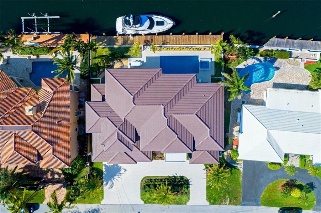 Lighthouse Point 6th Sec - Residential