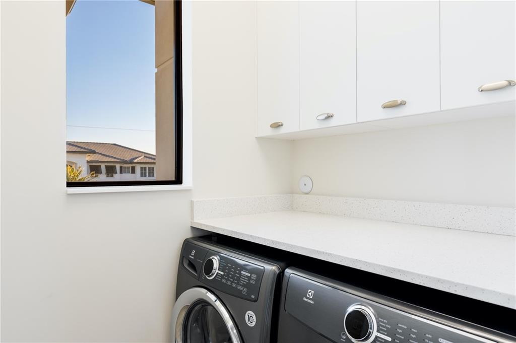 Lighthouse Point 6th Sec - Residential