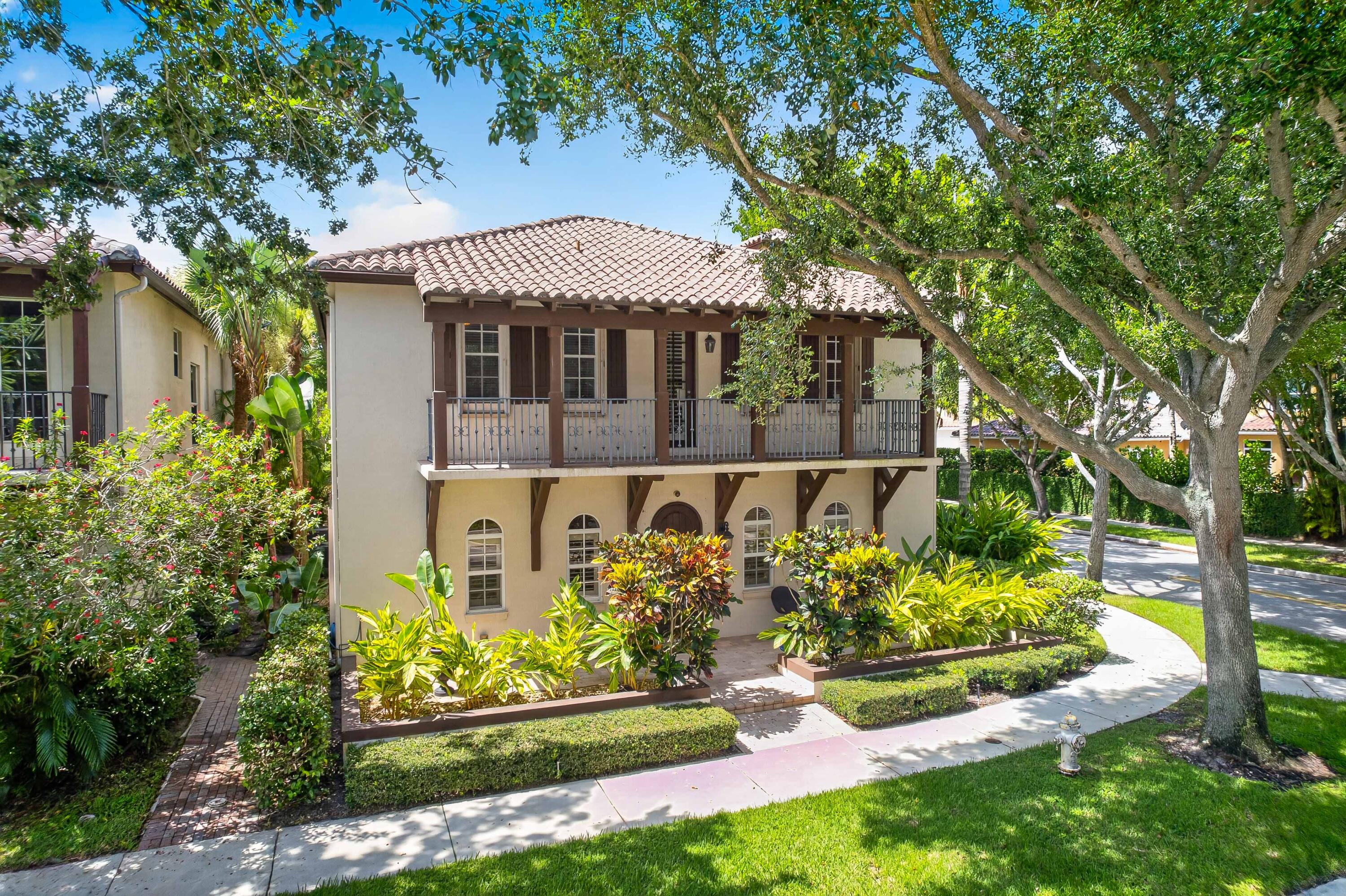 116 Santiago Drive