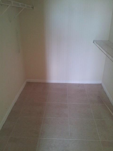 EDGEWATER CONDO - Residential Lease