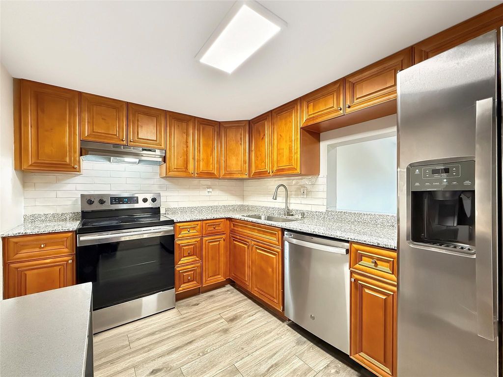 Photo of 4384 NW 9th Avenue #20-3E, Deerfield Beach, FL 33064 (MLS # F10491599)