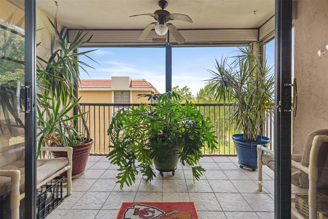 Coral  Gate Condominium - Residential