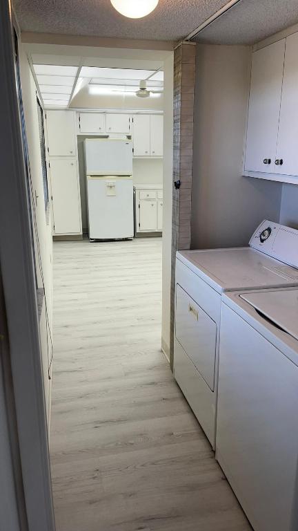 NO 104 PALM-AIRE COUNTRY CLUB - Residential Lease