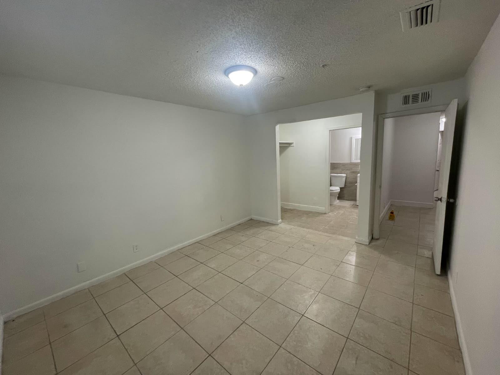 Cannon Point 75-1 B - Residential Lease