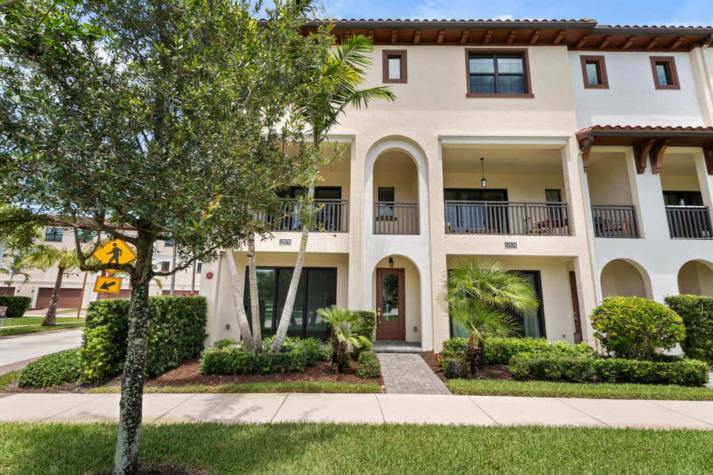 Photo of 12678 Machiavelli Way, Palm Beach Gardens, FL 33418 (MLS # B26034034)