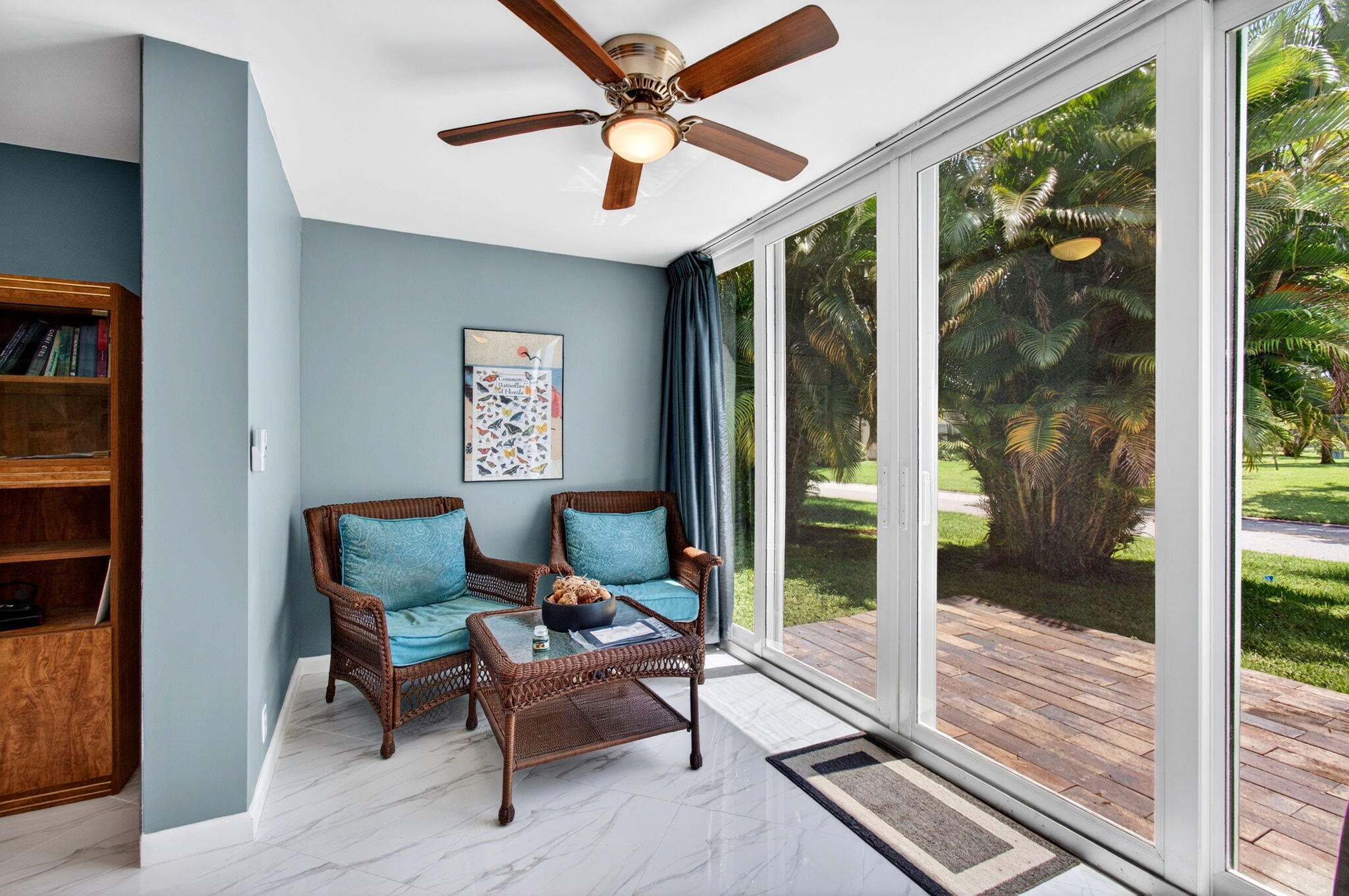 VILLAGES OF ORIOLE ABBEY CONDO - Residential