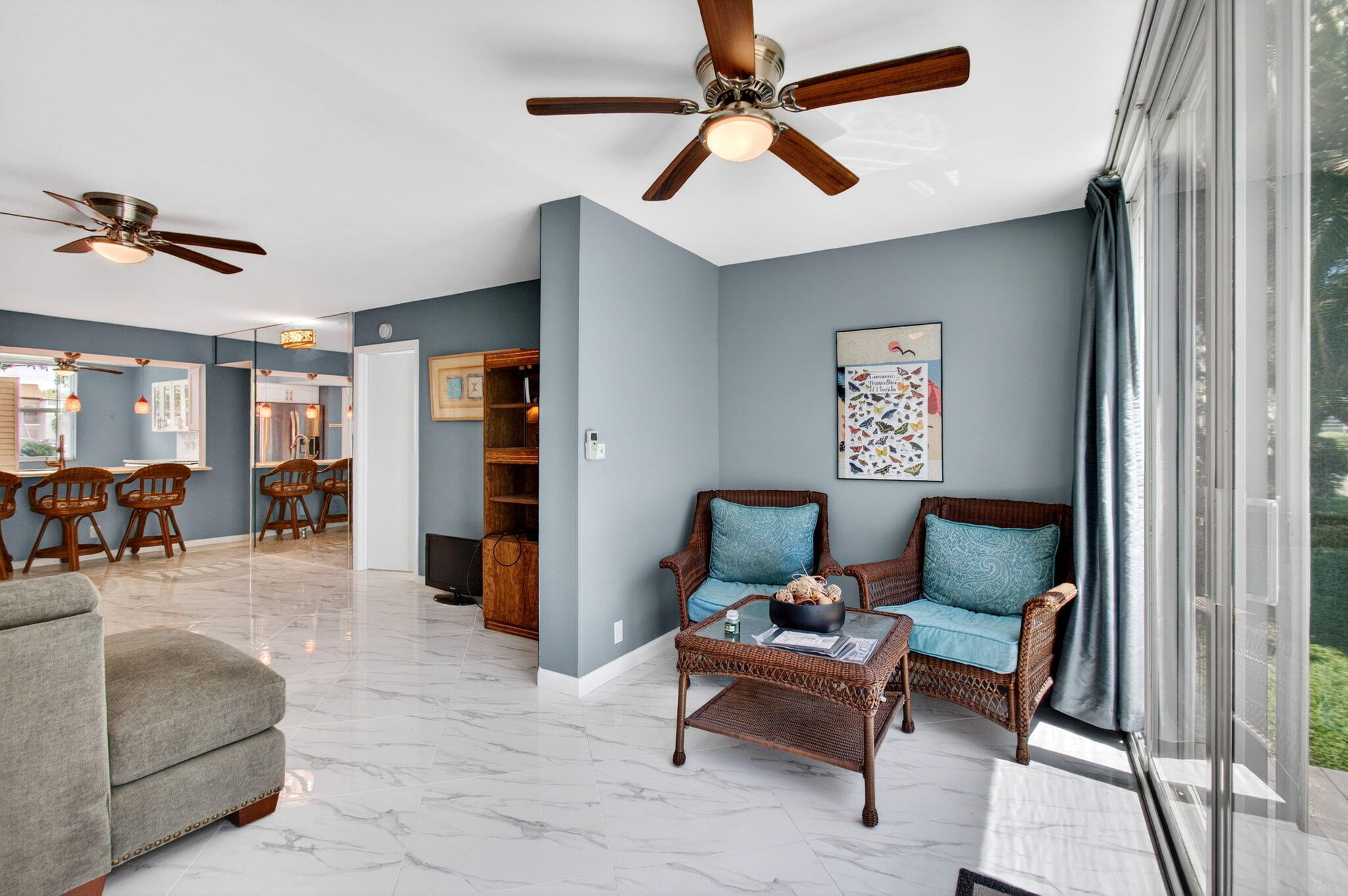 VILLAGES OF ORIOLE ABBEY CONDO - Residential