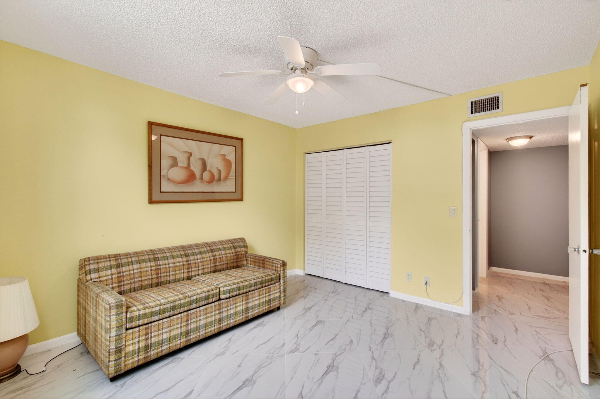 VILLAGES OF ORIOLE ABBEY CONDO - Residential