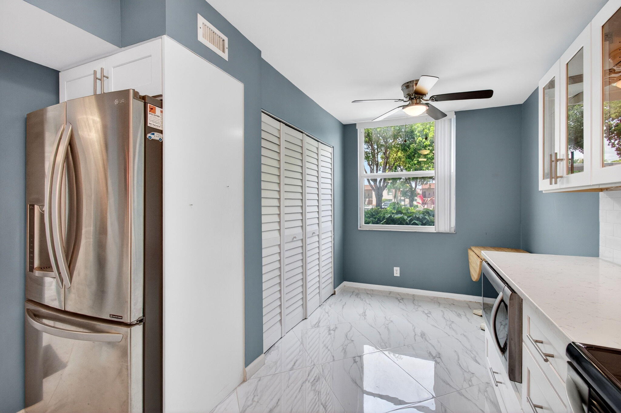 VILLAGES OF ORIOLE ABBEY CONDO - Residential