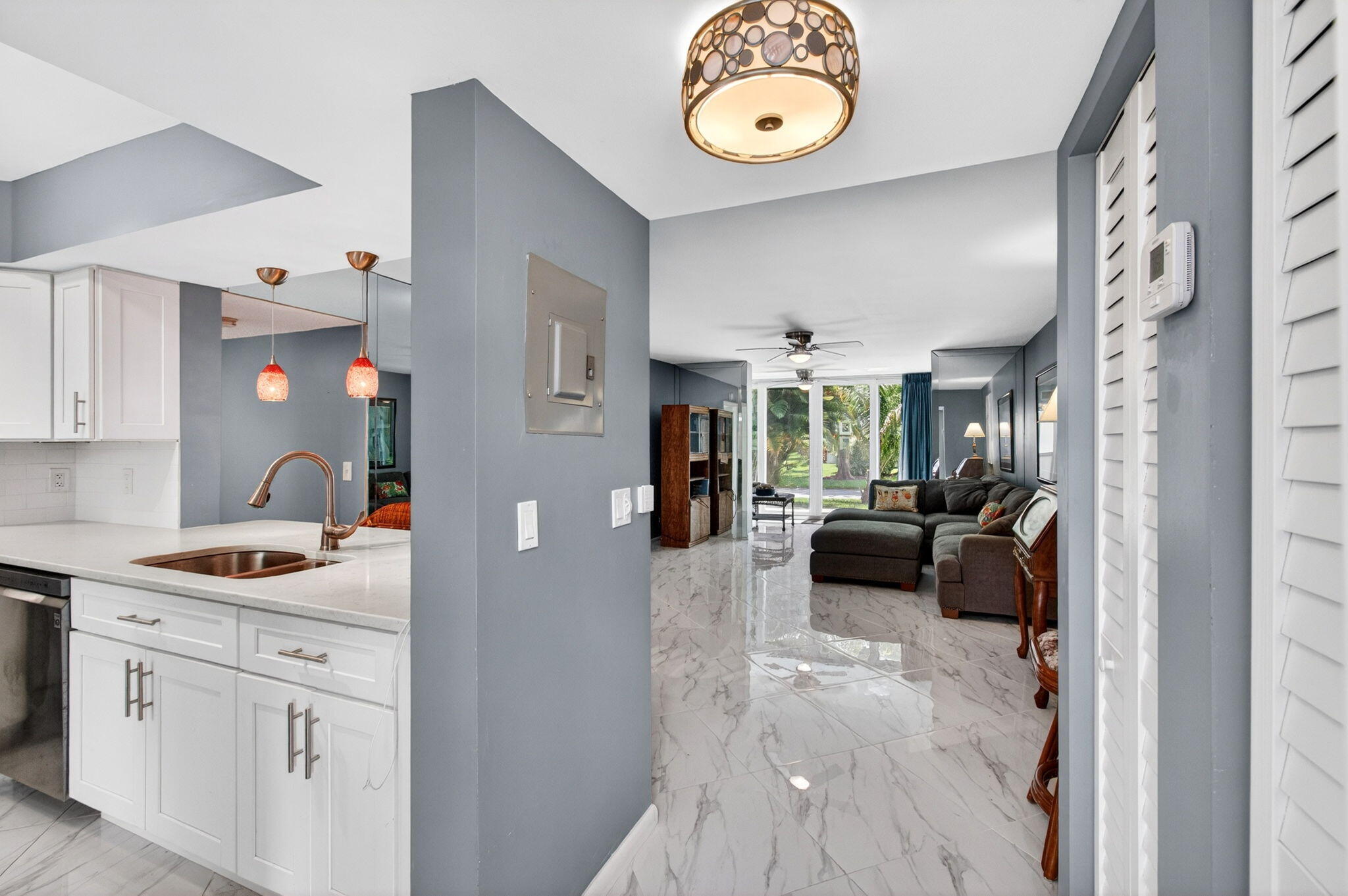 VILLAGES OF ORIOLE ABBEY CONDO - Residential