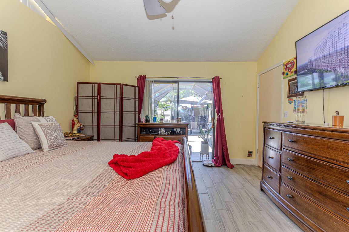 Summit Trail - Residential