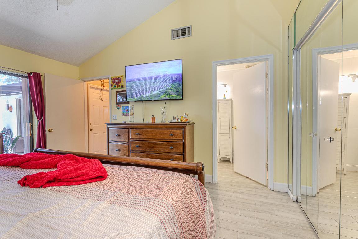 Summit Trail - Residential