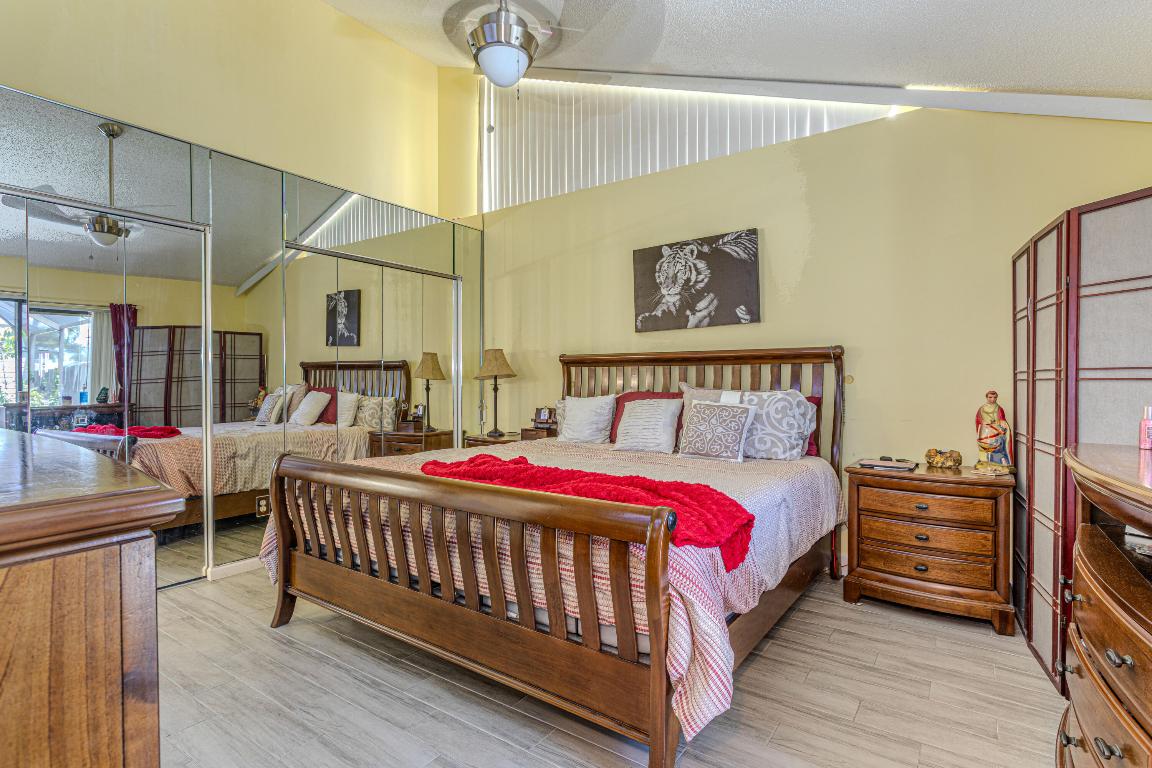 Summit Trail - Residential