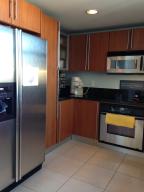 610 Clematis Condominium - Residential Lease