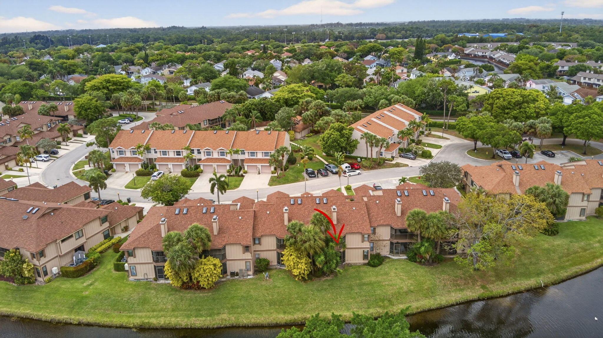 CROSSWINDS AT RIVER BRIDGE CONDO - Residential