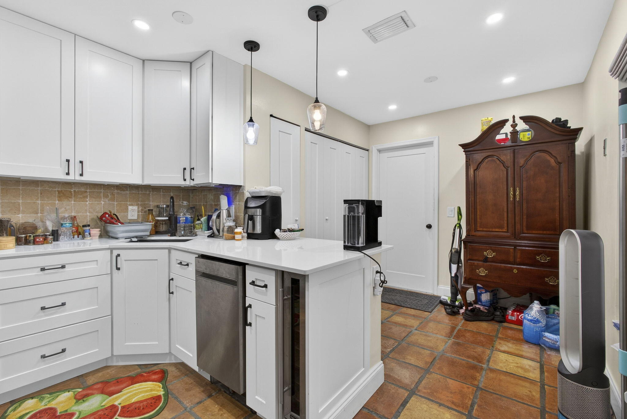 CROSSWINDS AT RIVER BRIDGE CONDO - Residential