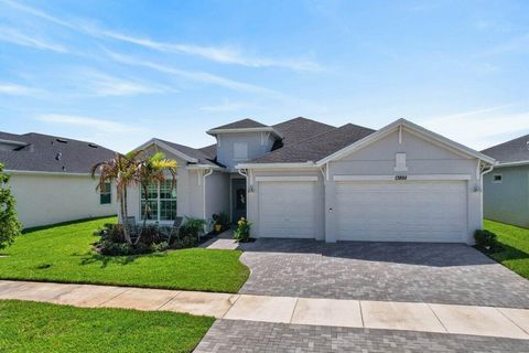 Photo of 13892 SE RIVERSWAY Street, Port Saint Lucie, FL 34984 (MLS # B26054639)