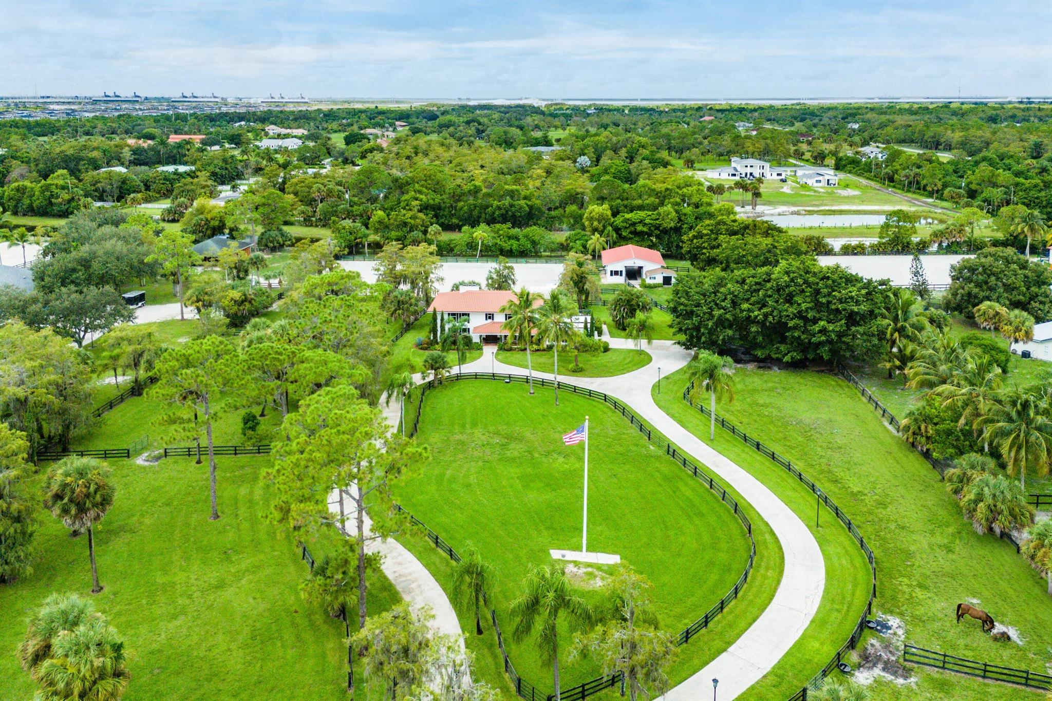 View photos, virtual tours, details... 2317 Fawn Drive