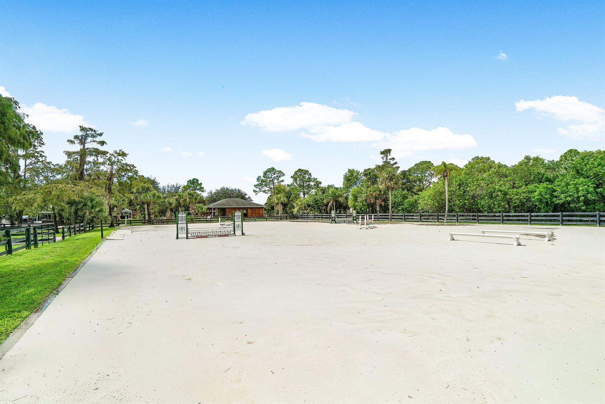 DEER RUN - Residential