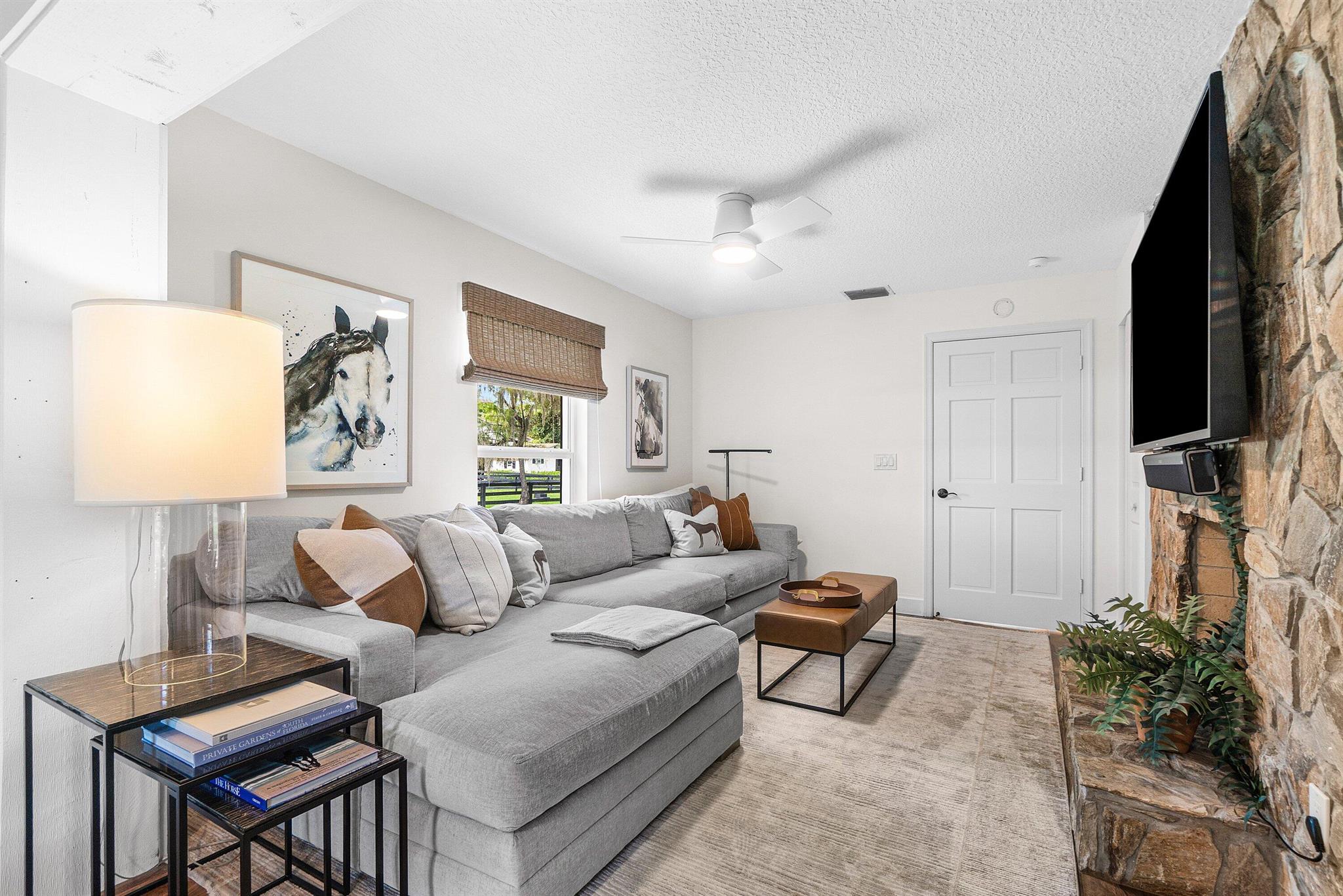 DEER RUN - Residential