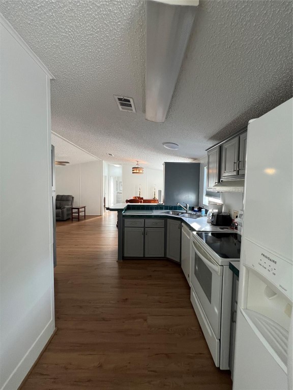 Seminole Cove Condo - Residential