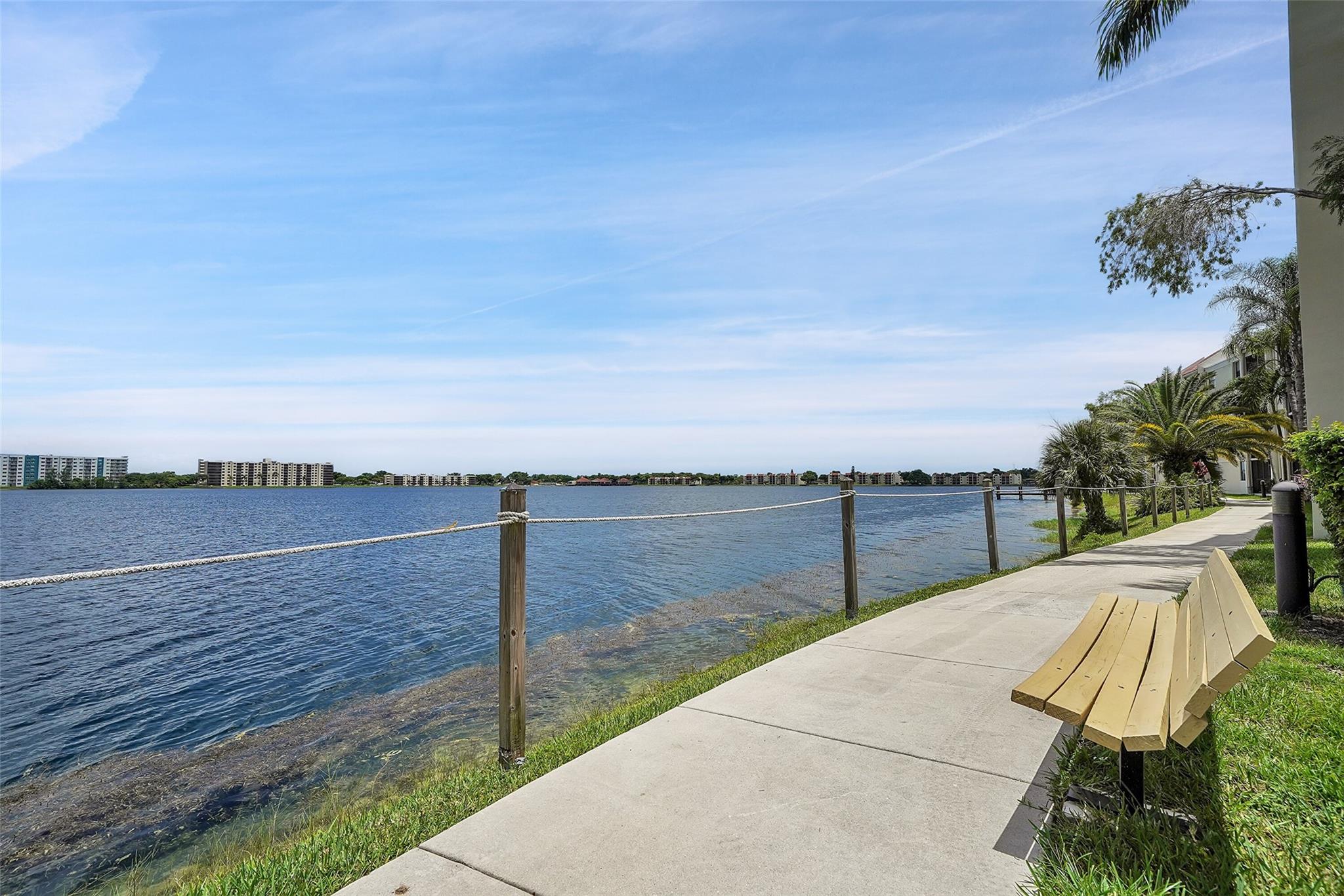 Lake Emerald - Residential