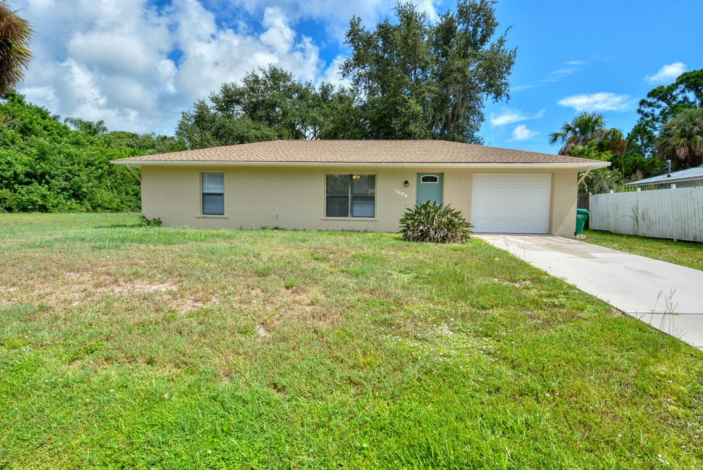 Photo of 7904 CITRUS PARK Boulevard, Fort Pierce, FL 34951 (MLS # B26081155)