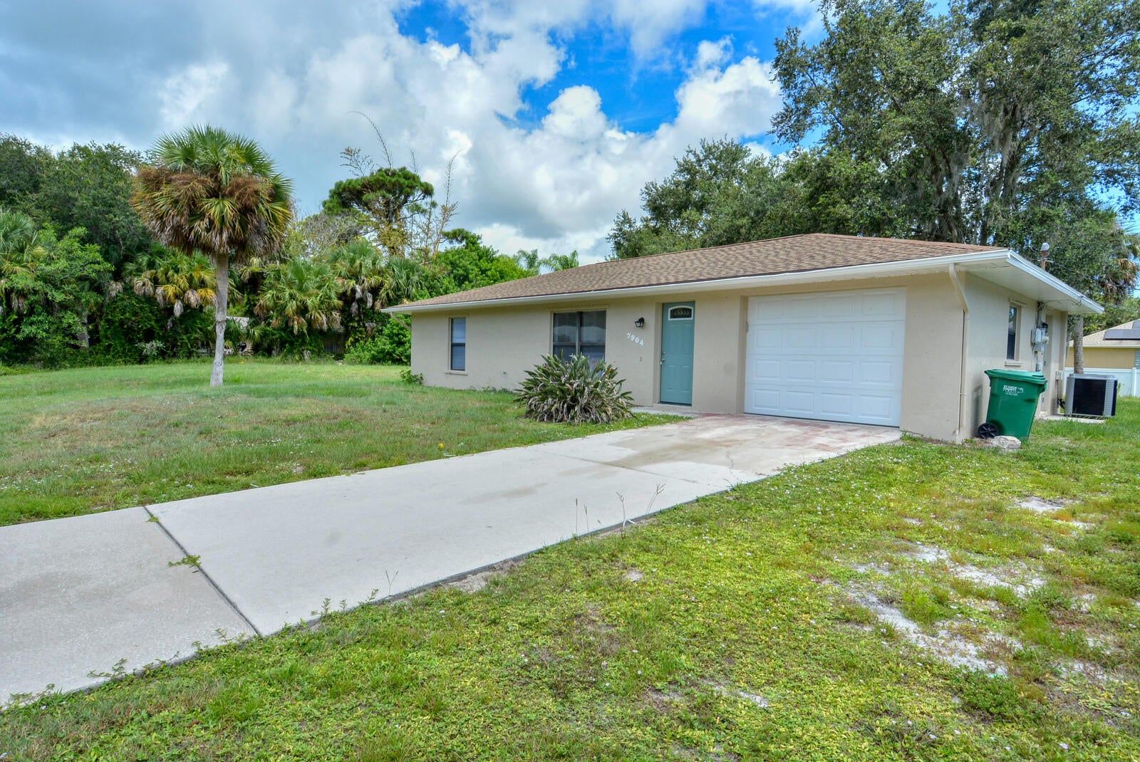 7904 CITRUS PARK Boulevard
