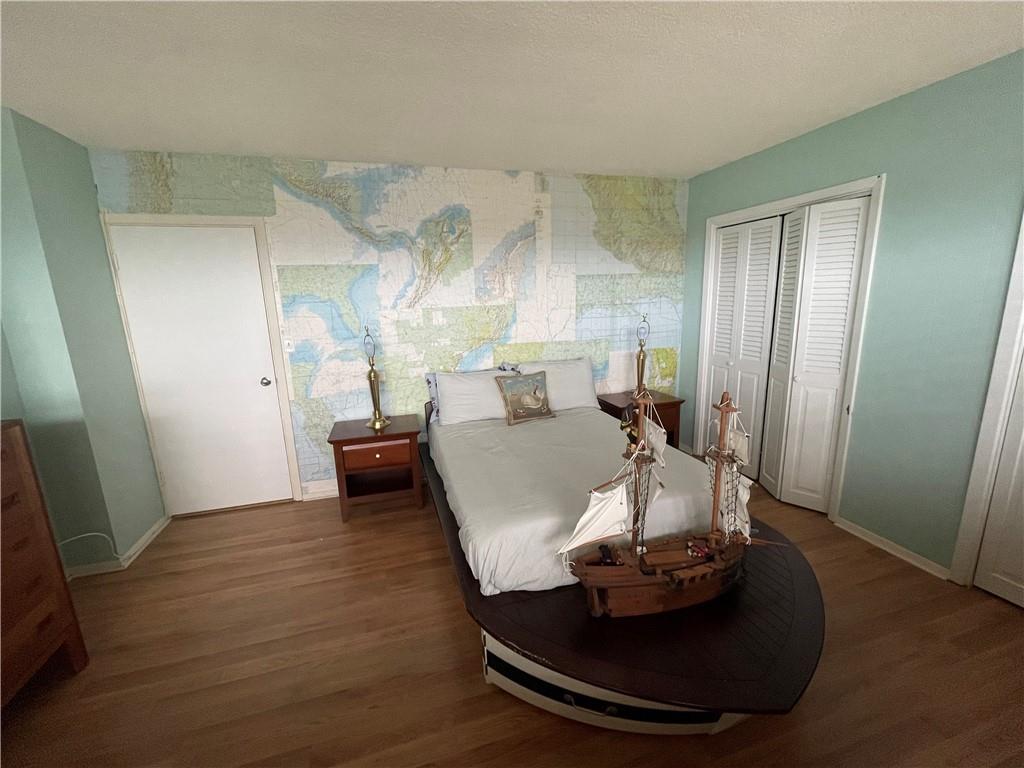 Everglades House Condo - Residential