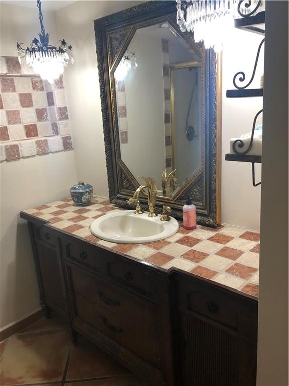 Everglades House Condo - Residential