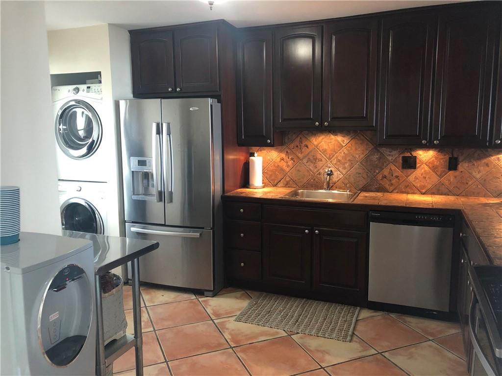 Everglades House Condo - Residential