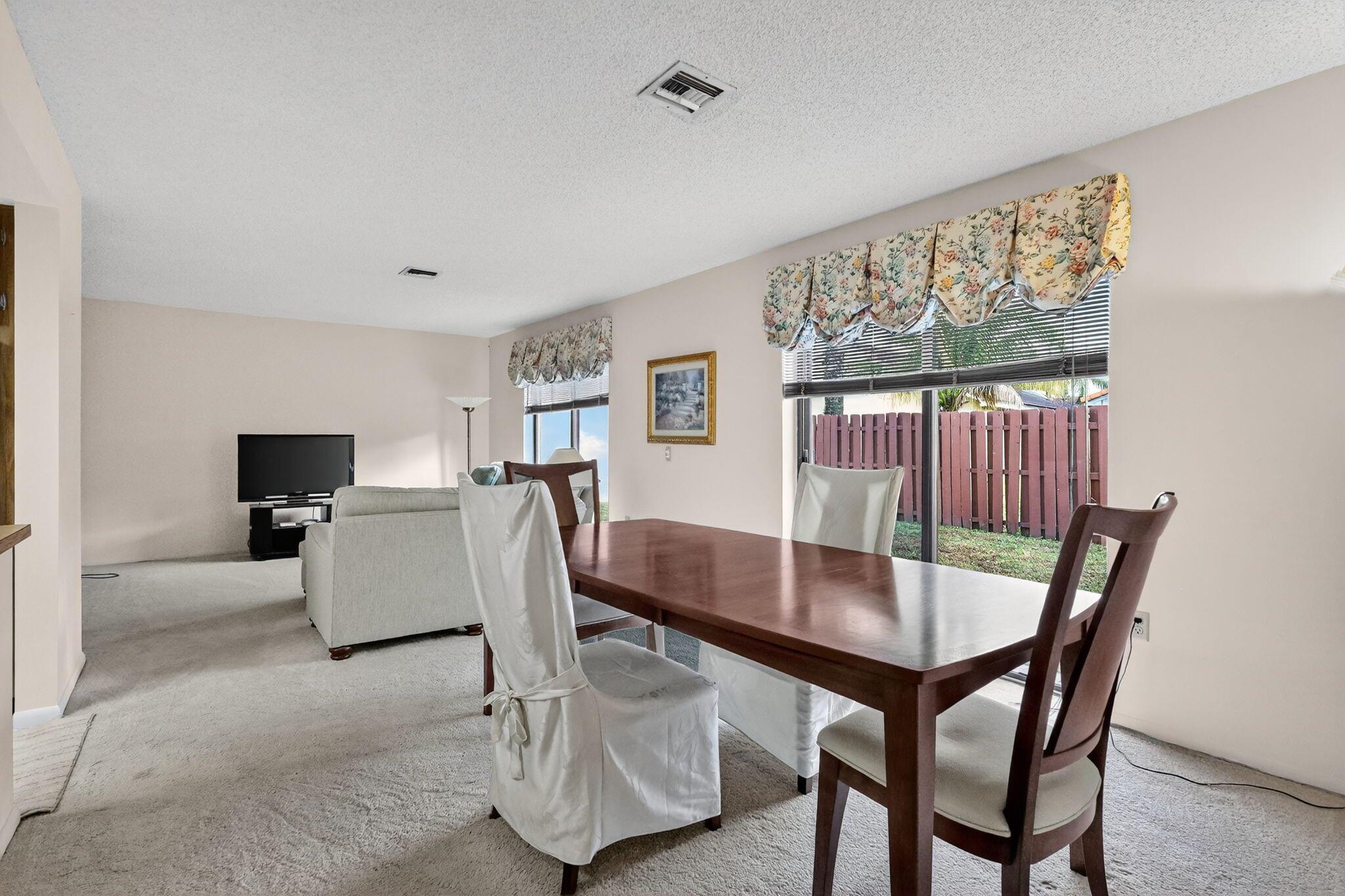 THE MOORS SEC 1 - Residential