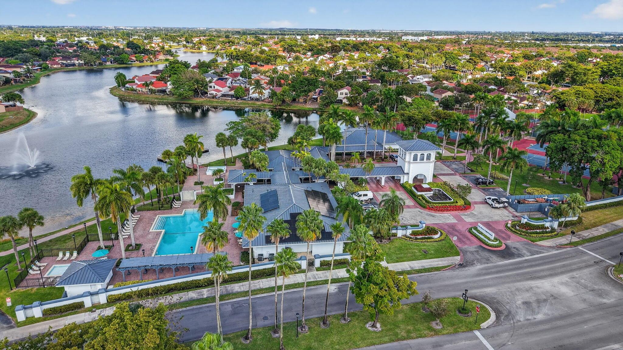 THE MOORS SEC 1 - Residential