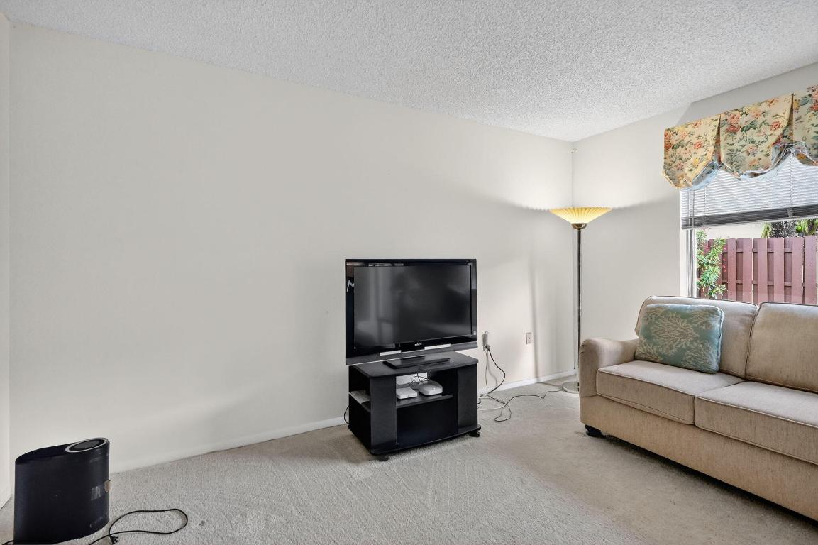 THE MOORS SEC 1 - Residential