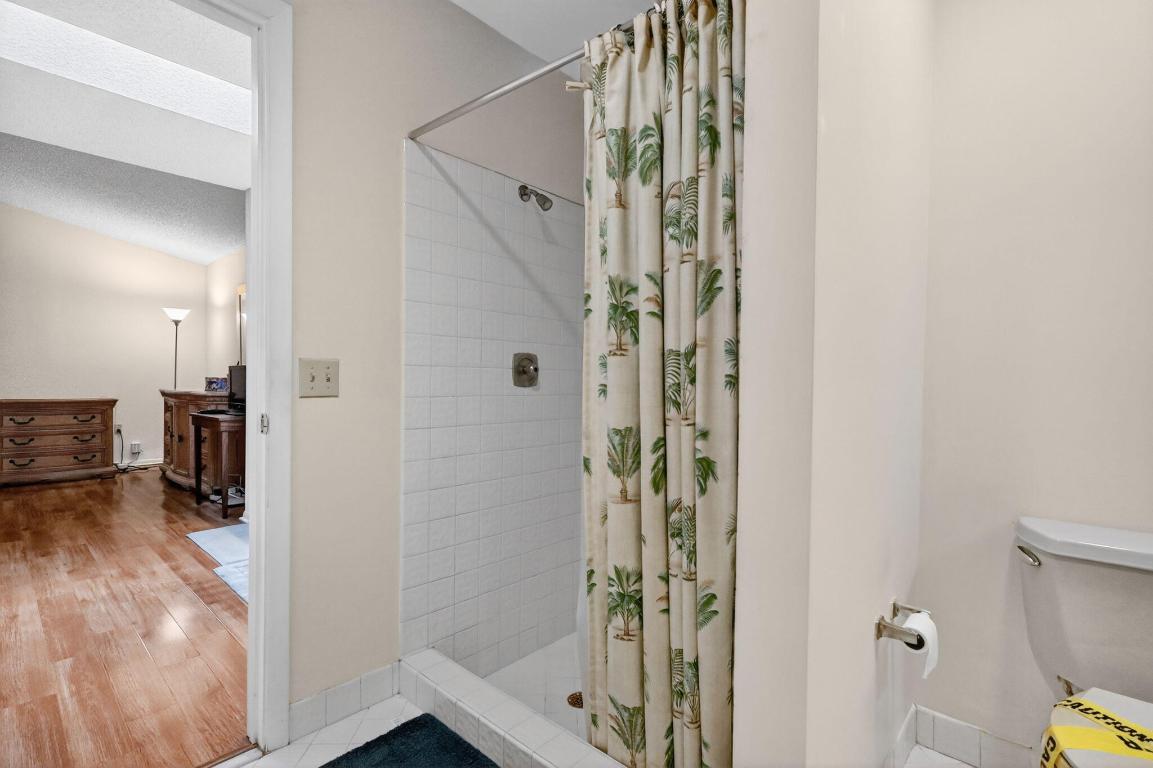 THE MOORS SEC 1 - Residential