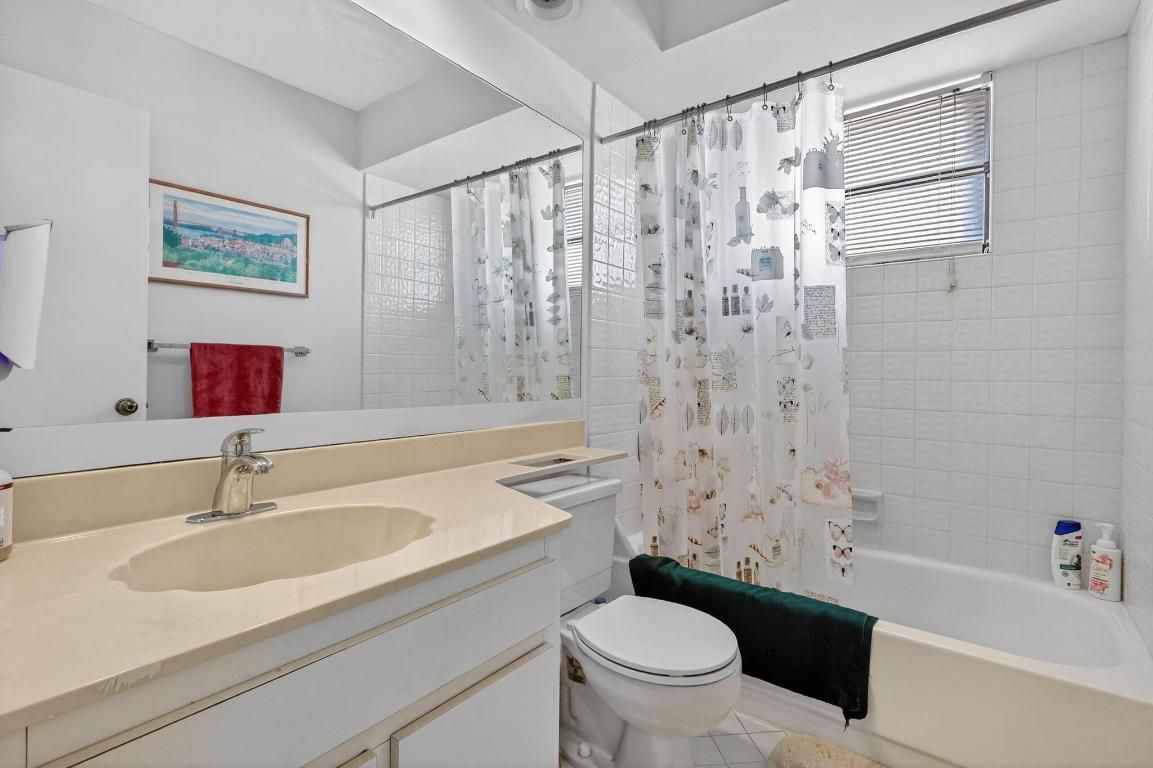 THE MOORS SEC 1 - Residential