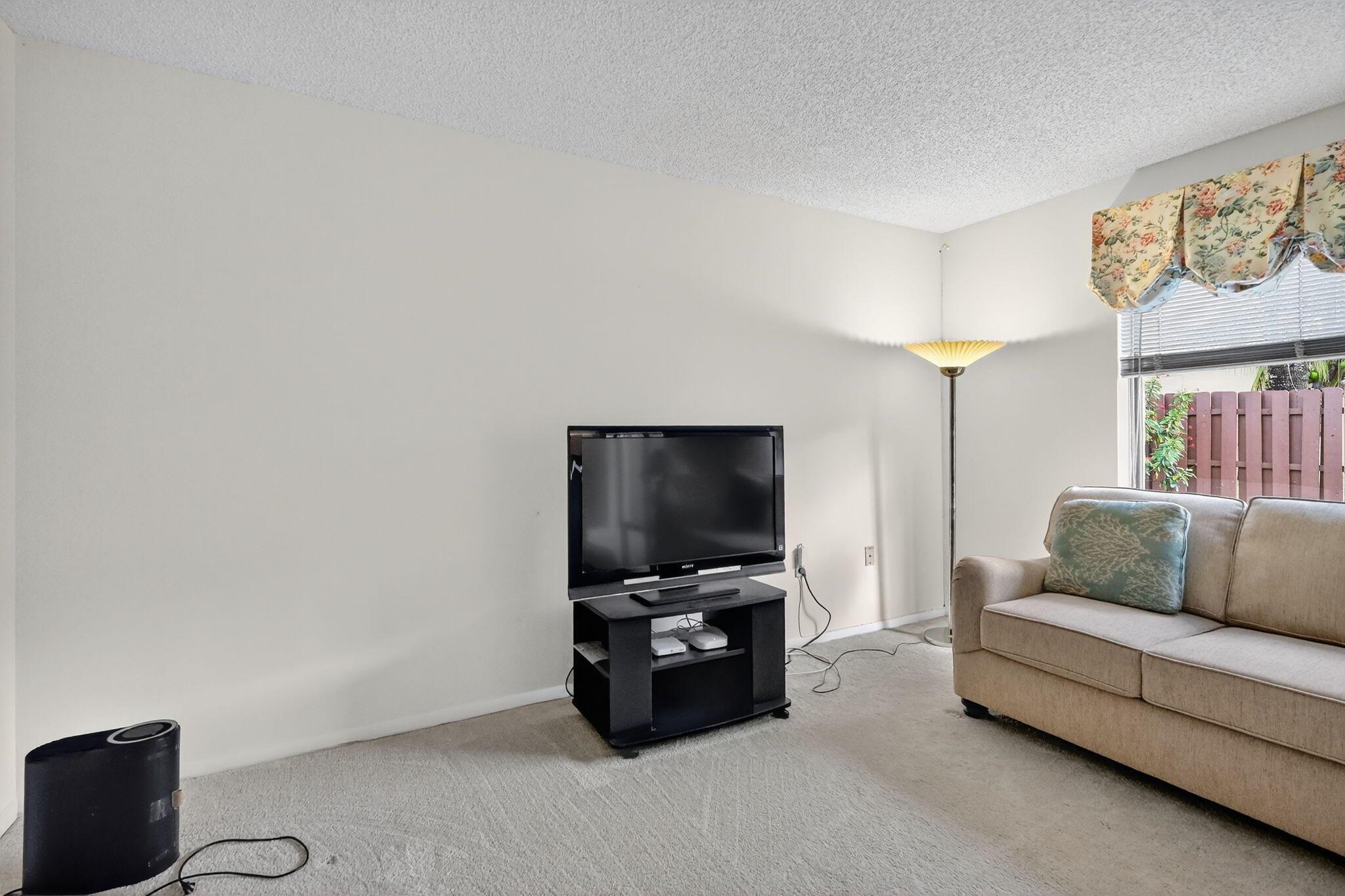 THE MOORS SEC 1 - Residential