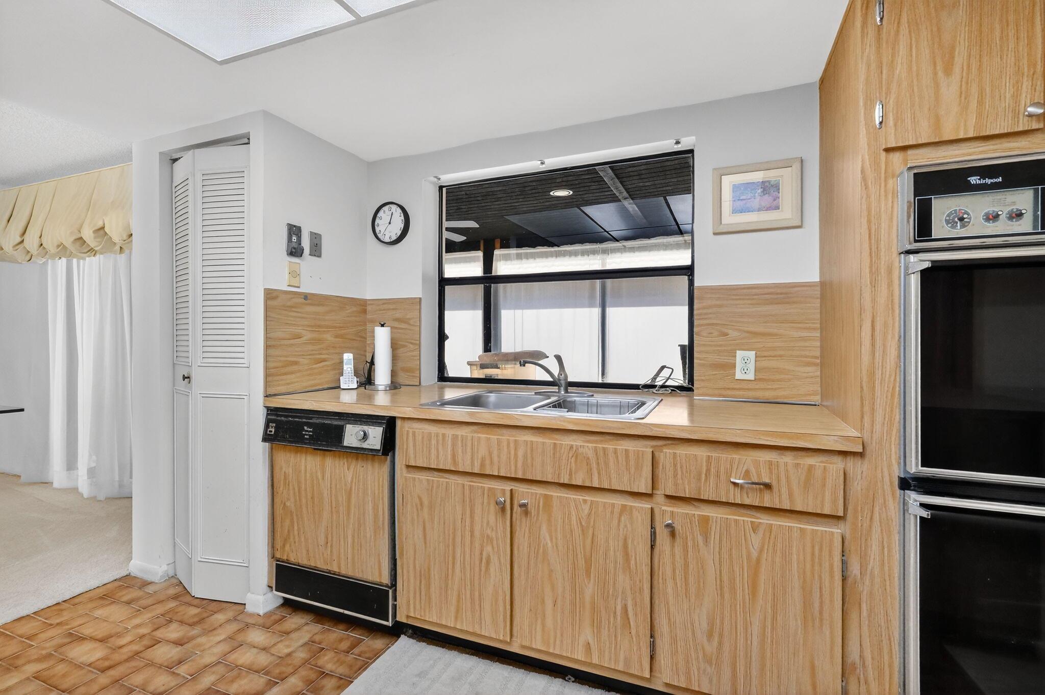 THE MOORS SEC 1 - Residential