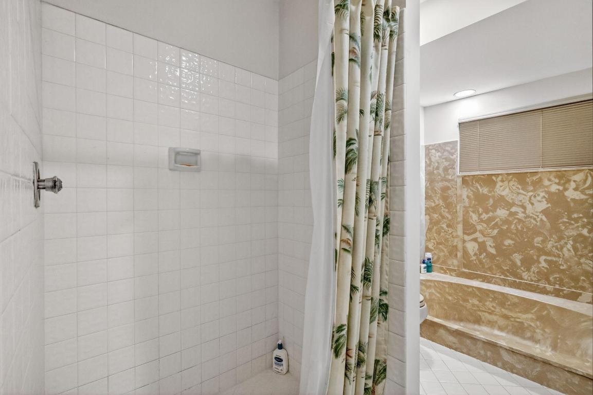 THE MOORS SEC 1 - Residential