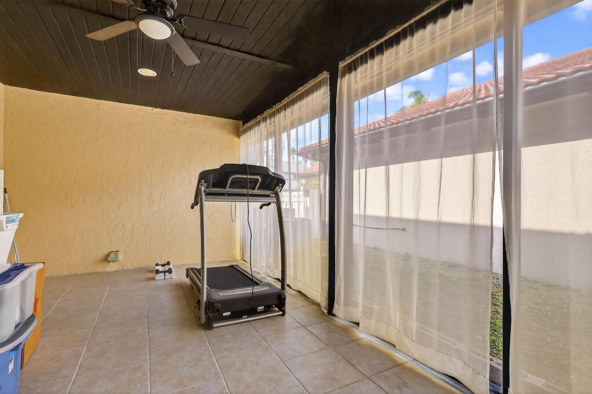 THE MOORS SEC 1 - Residential