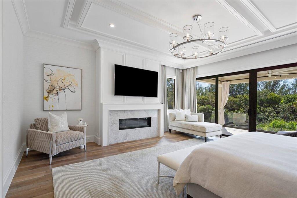 ROYAL PALM YACHT & COUNTR - Residential