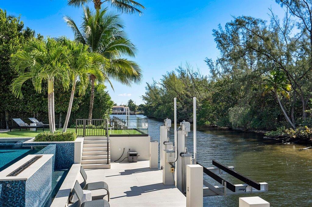 ROYAL PALM YACHT & COUNTR - Residential