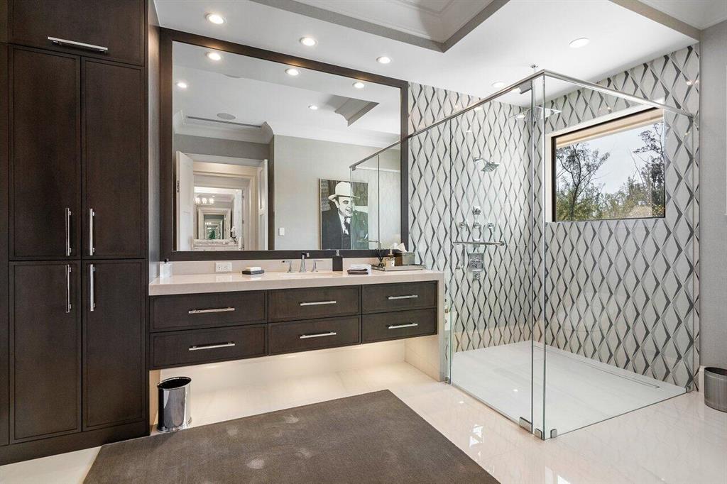 ROYAL PALM YACHT & COUNTR - Residential