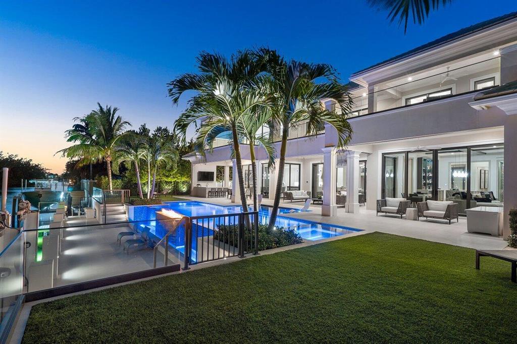 ROYAL PALM YACHT & COUNTR - Residential