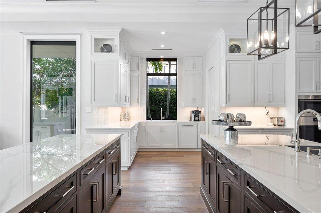 ROYAL PALM YACHT & COUNTR - Residential