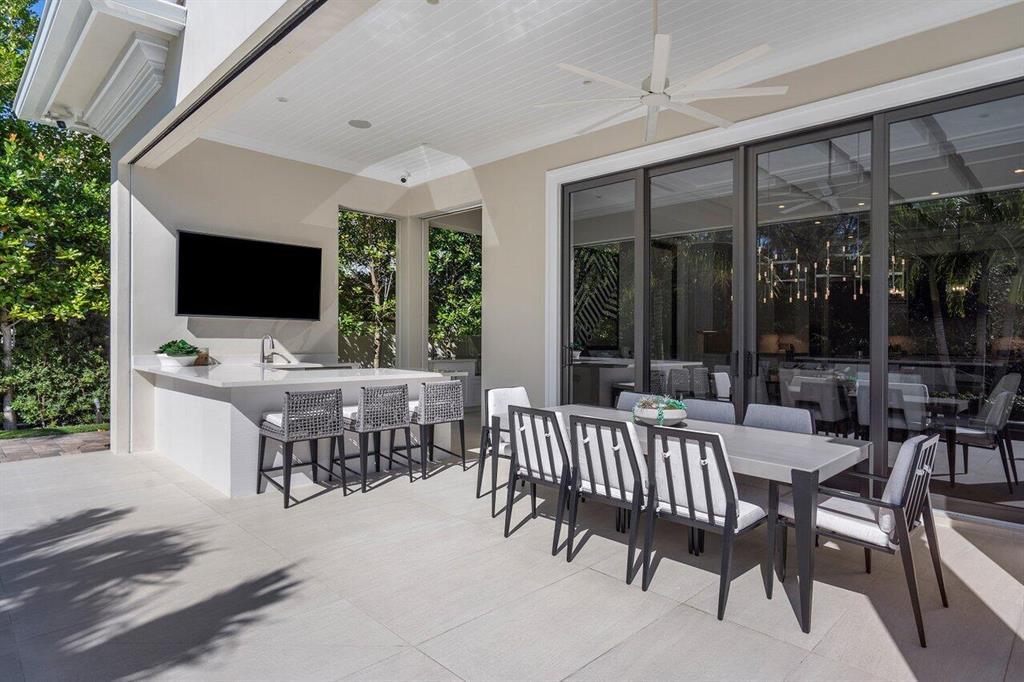 ROYAL PALM YACHT & COUNTR - Residential